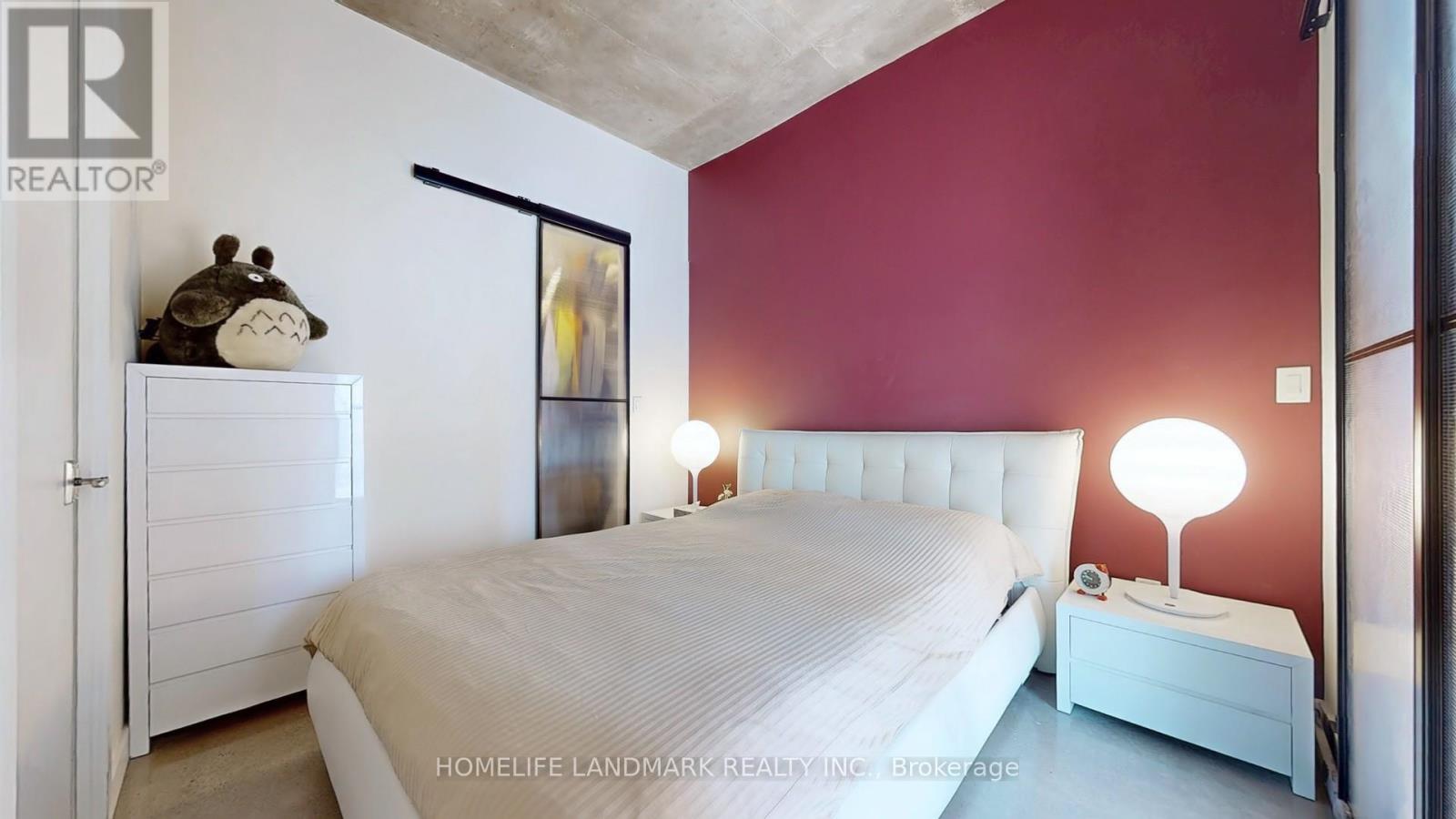 712 - 23 Brant Street, Toronto, Ontario  M5V 2L5 - Photo 23 - C12738766