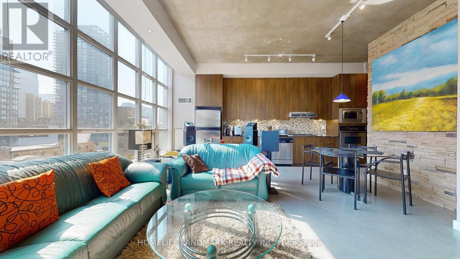 712 - 23 Brant Street, Toronto, Ontario  M5V 2L5 - Photo 9 - C12738766