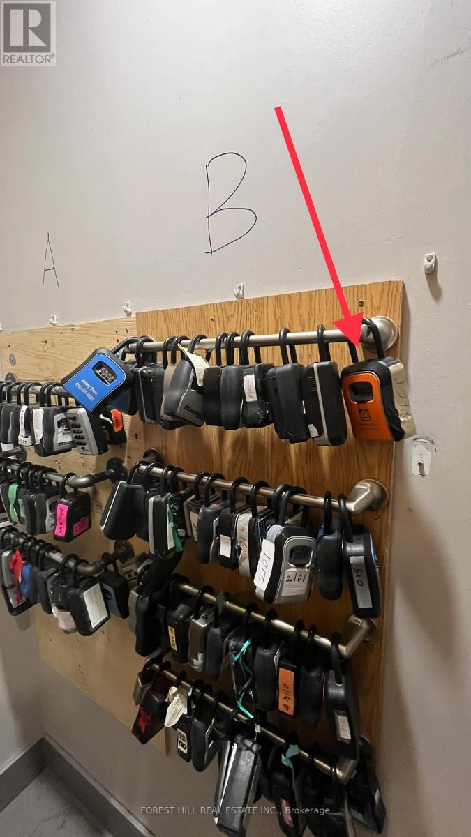 3405 - 295 Adelaide Street W, Toronto, Ontario  M5V 1P7 - Photo 13 - C12738768