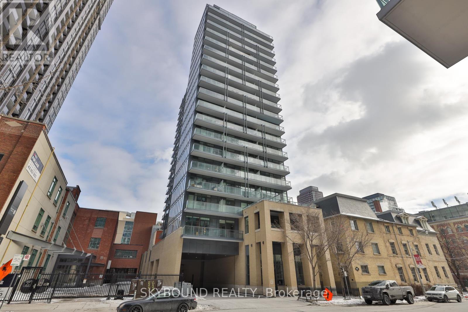 306 - 105 George Street, Toronto, Ontario  M5A 0L4 - Photo 2 - C12738788