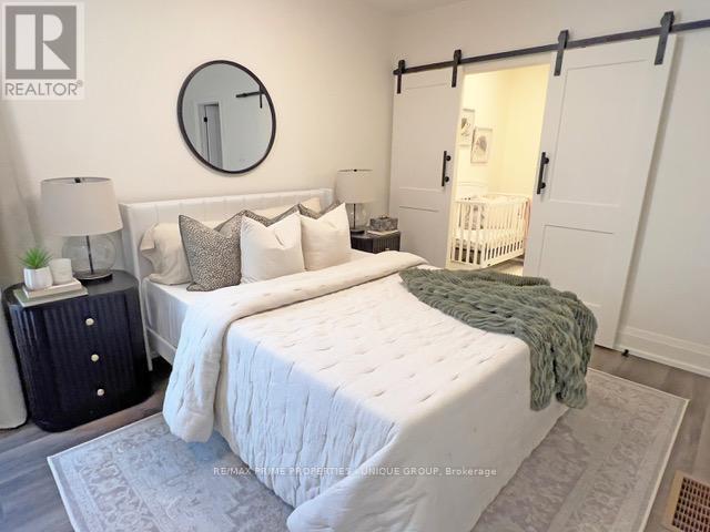 633 Milverton Boulevard, Toronto, Ontario  M4C 1X8 - Photo 17 - E12738626