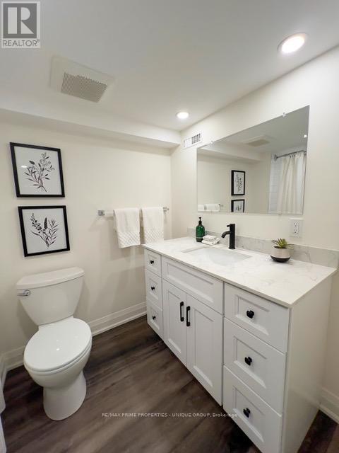 633 Milverton Boulevard, Toronto, Ontario  M4C 1X8 - Photo 21 - E12738626