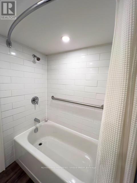 633 Milverton Boulevard, Toronto, Ontario  M4C 1X8 - Photo 22 - E12738626