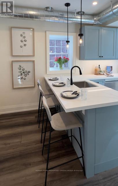 633 Milverton Boulevard, Toronto, Ontario  M4C 1X8 - Photo 5 - E12738626