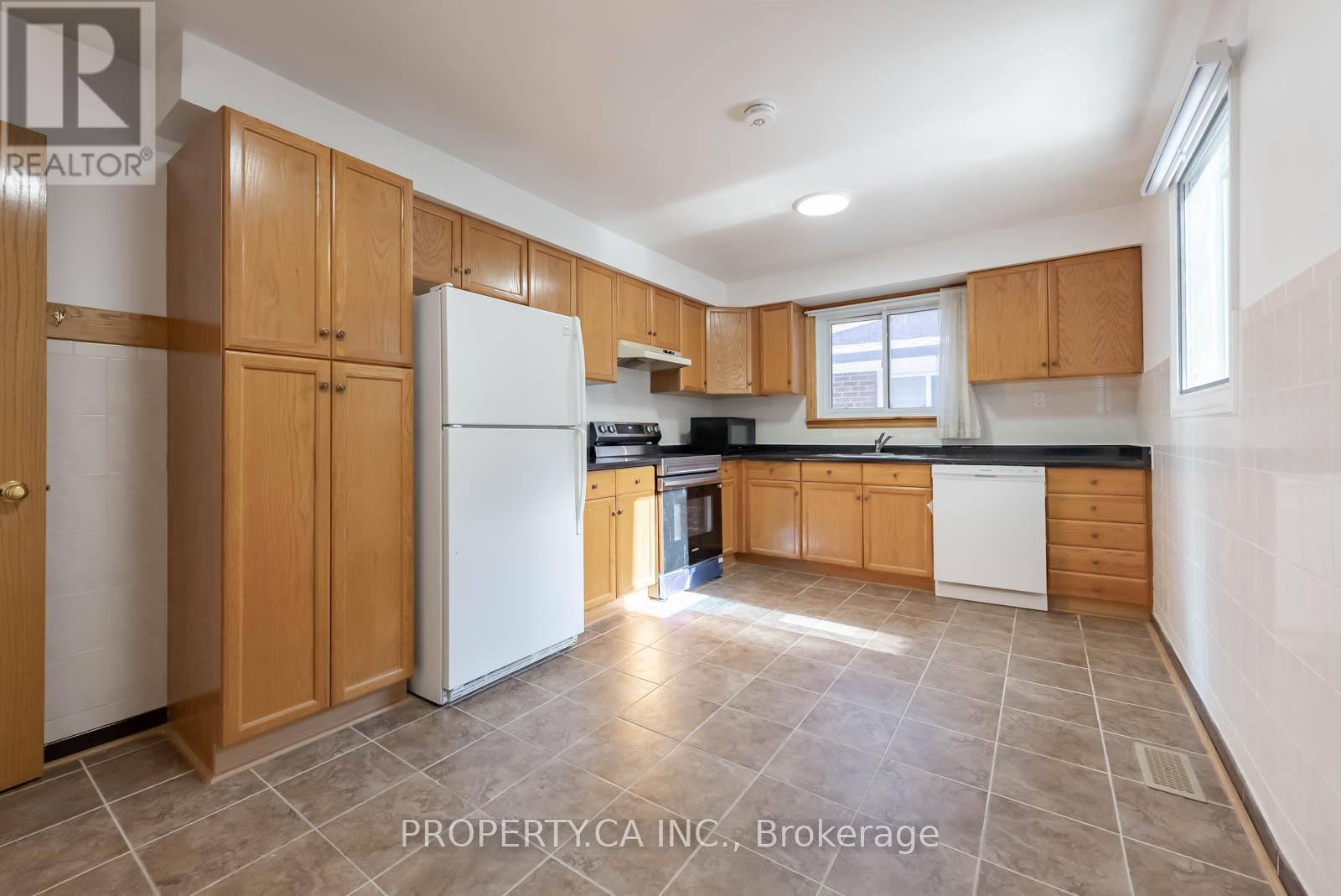 Main - 15 Riant Street, Toronto, Ontario  M1M 3S8 - Photo 14 - E12738732