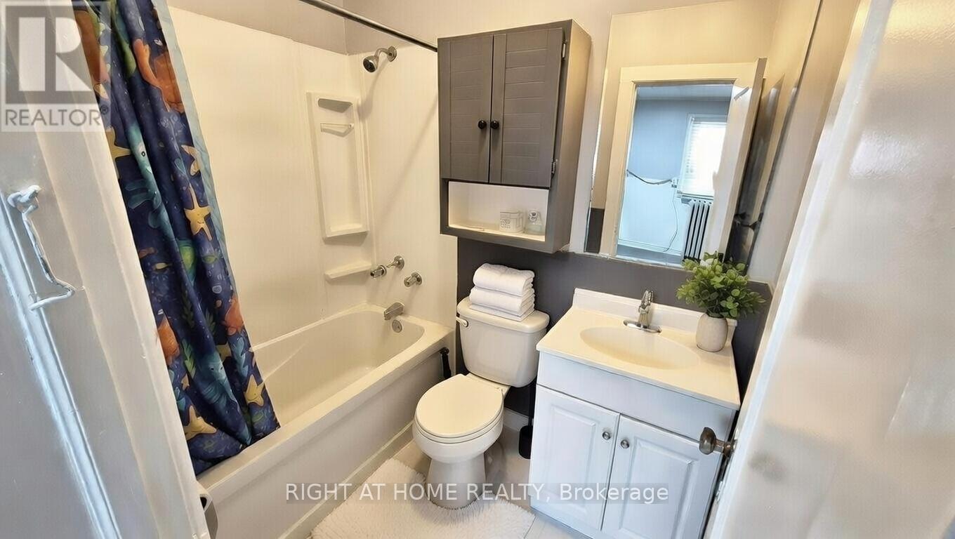 1 - 178 Adelaide Avenue E, Oshawa, Ontario  L1G 1Z4 - Photo 5 - E12738798