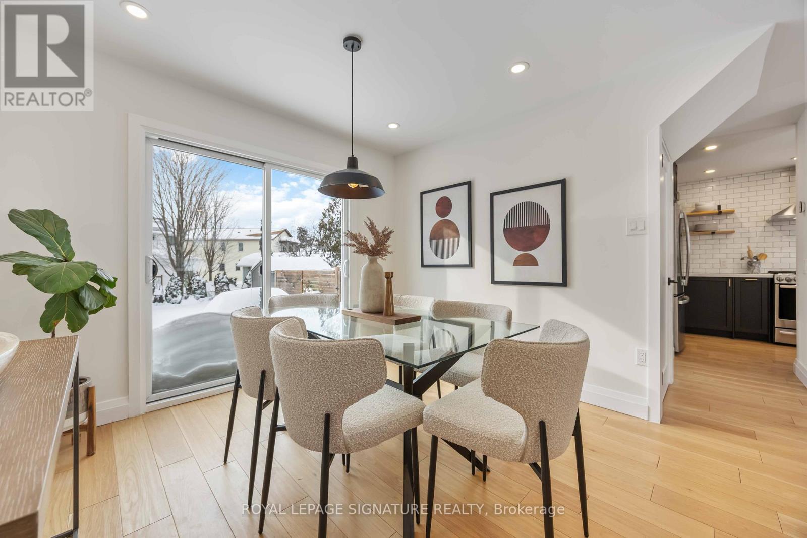 76 Squires Avenue, Toronto, Ontario  M4B 2R5 - Photo 17 - E12738800