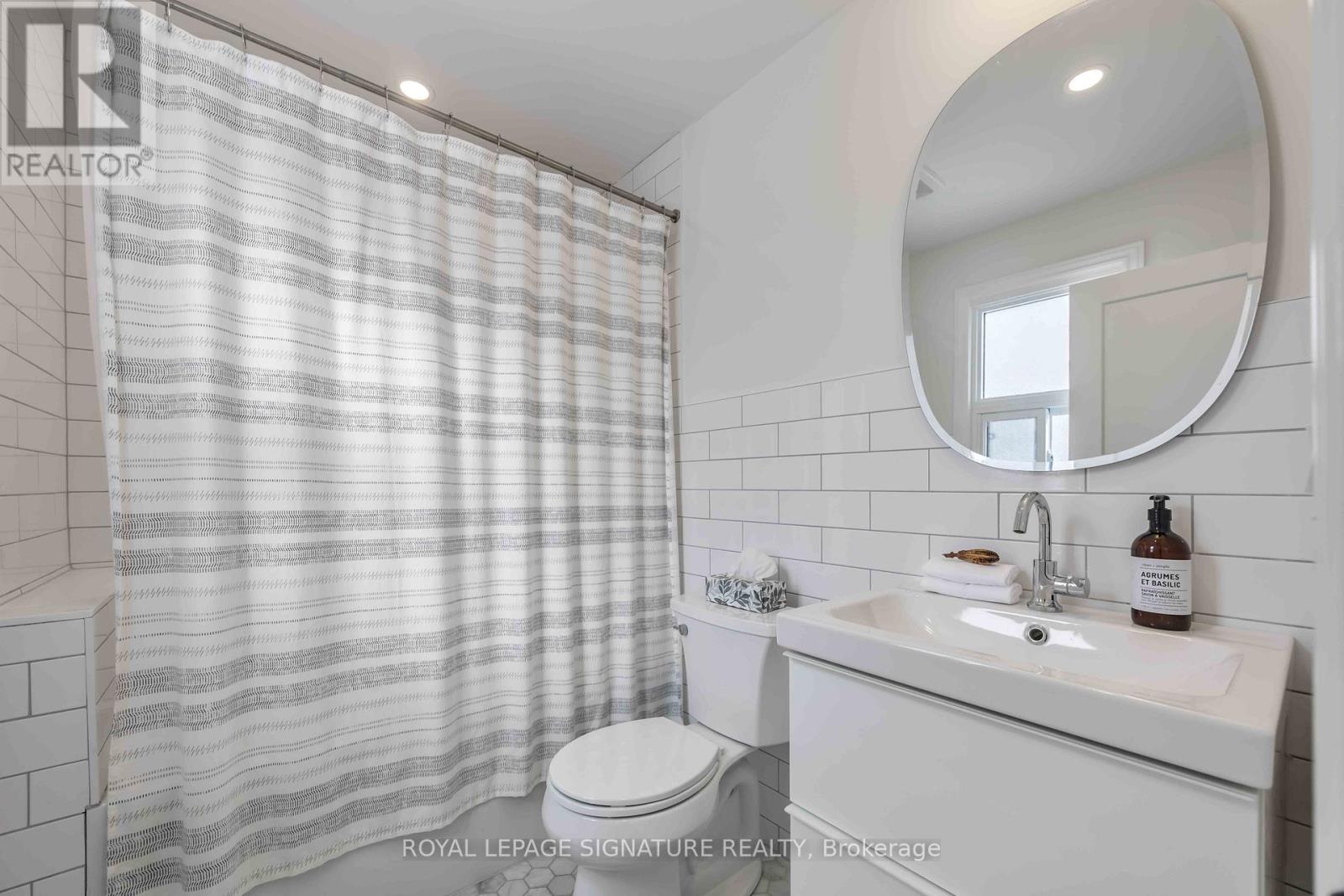 76 Squires Avenue, Toronto, Ontario  M4B 2R5 - Photo 27 - E12738800