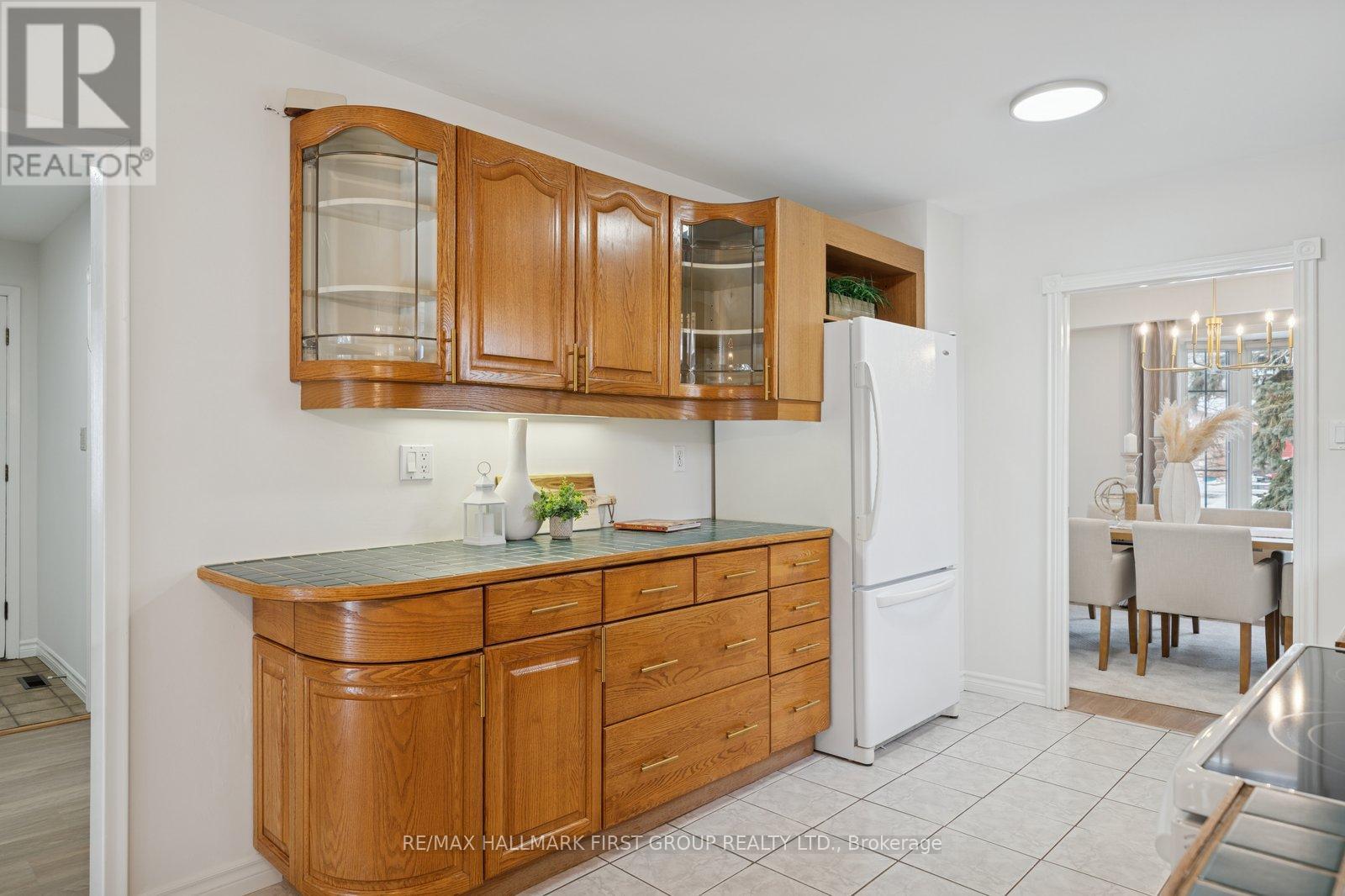 957 Timmins Gardens, Pickering, Ontario  L1W 2L3 - Photo 19 - E12738842