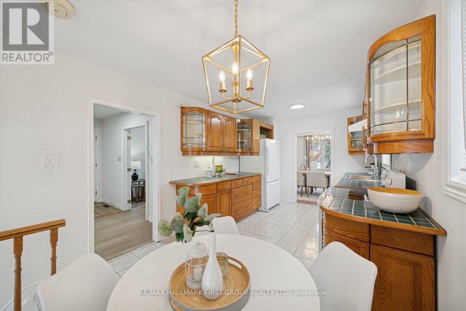 957 Timmins Gardens, Pickering, Ontario  L1W 2L3 - Photo 20 - E12738842