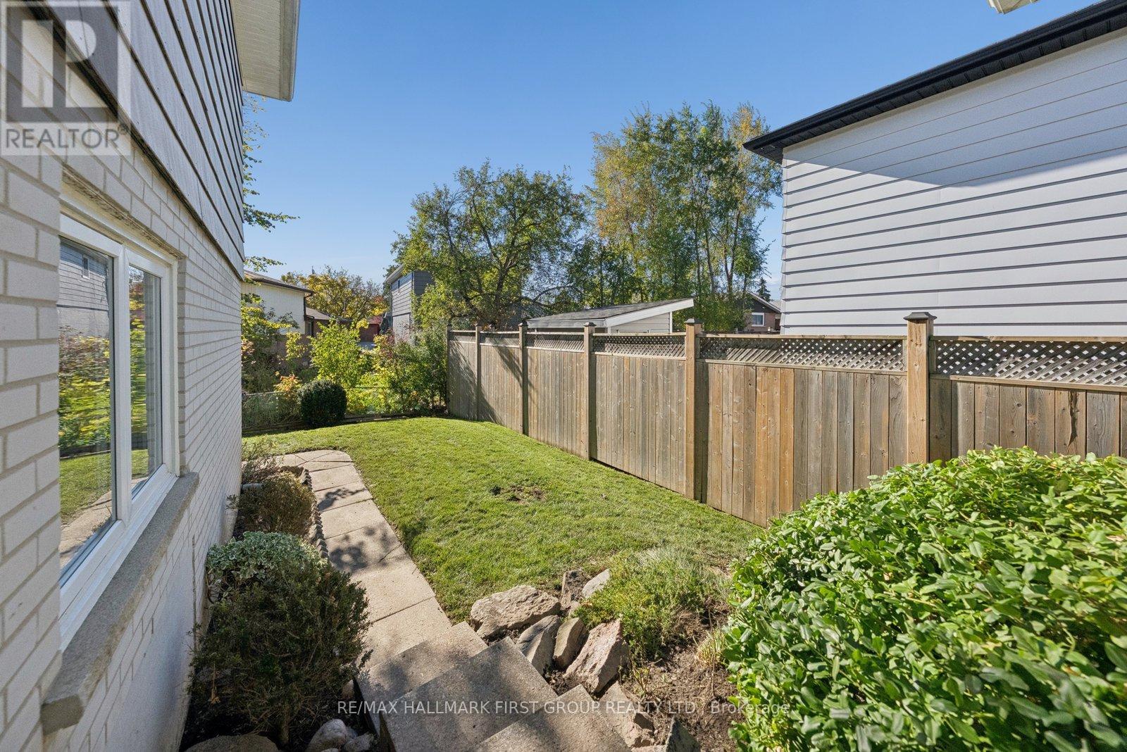 957 Timmins Gardens, Pickering, Ontario  L1W 2L3 - Photo 42 - E12738842