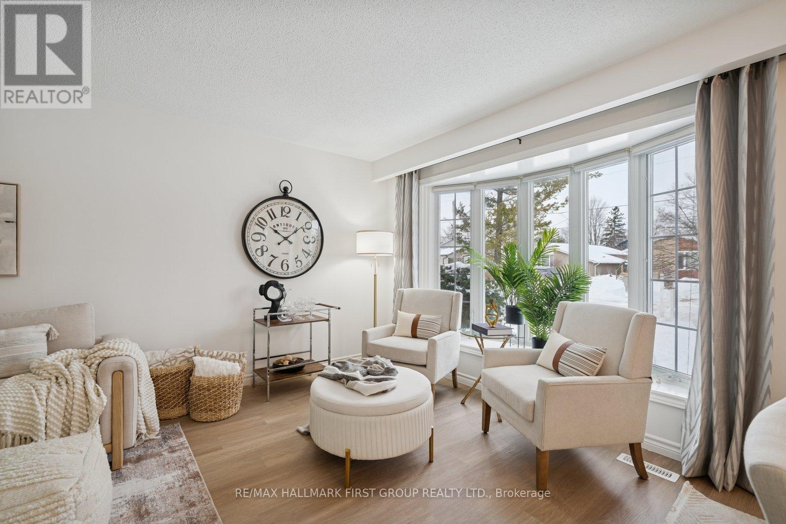 957 Timmins Gardens, Pickering, Ontario  L1W 2L3 - Photo 9 - E12738842