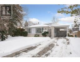 957 TIMMINS GARDENS, Pickering, Ontario
