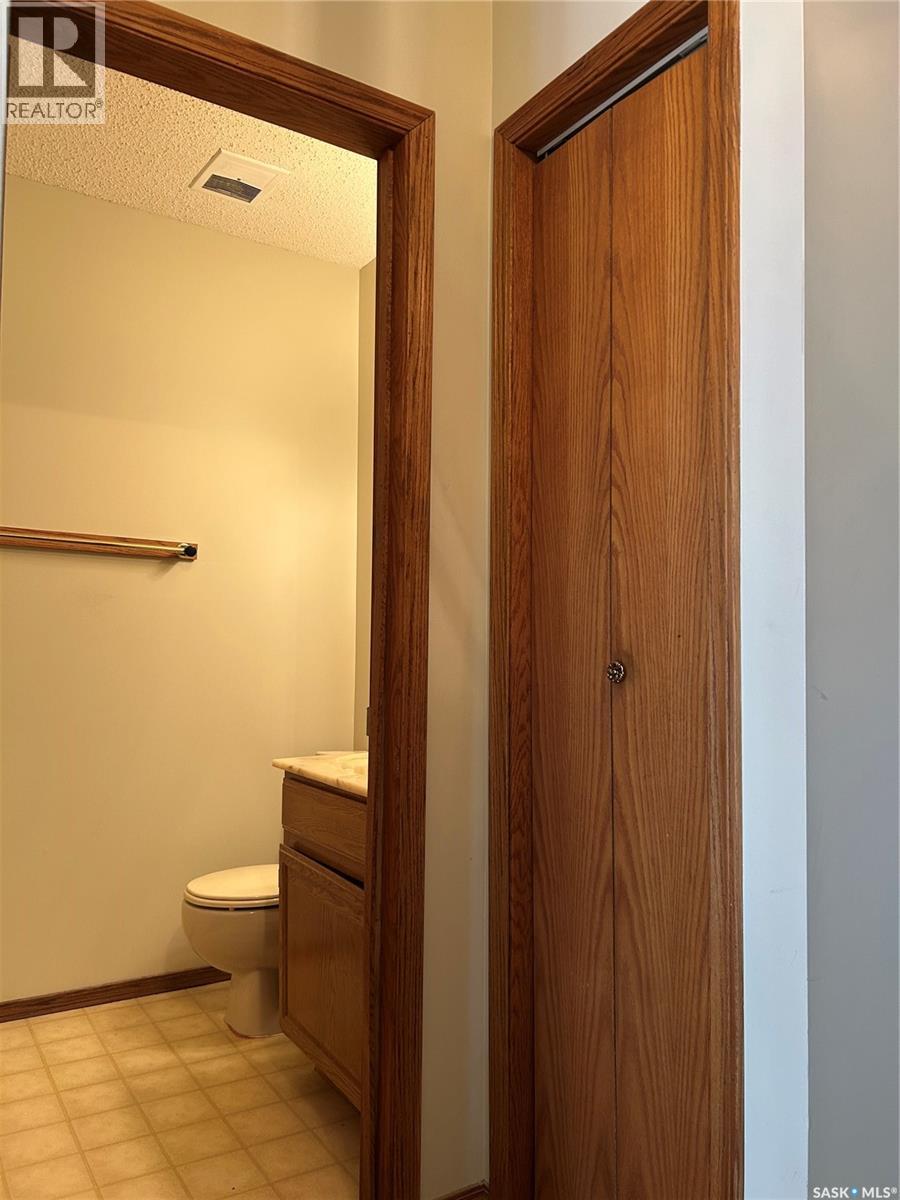 1475 Mather Crescent, Estevan, Saskatchewan  S4A 2M1 - Photo 18 - SK027523