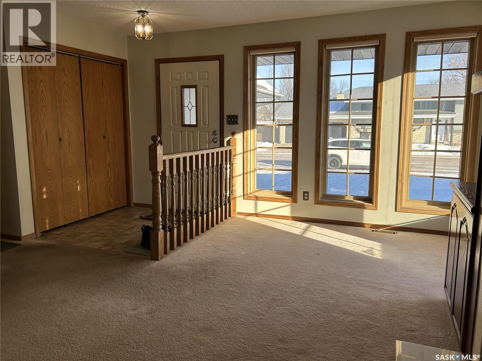 1475 Mather Crescent, Estevan, Saskatchewan  S4A 2M1 - Photo 6 - SK027523