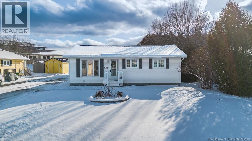 29 Nason Crescent, Oromocto, New Brunswick  E2V 1K2 - Photo 1 - NB132778