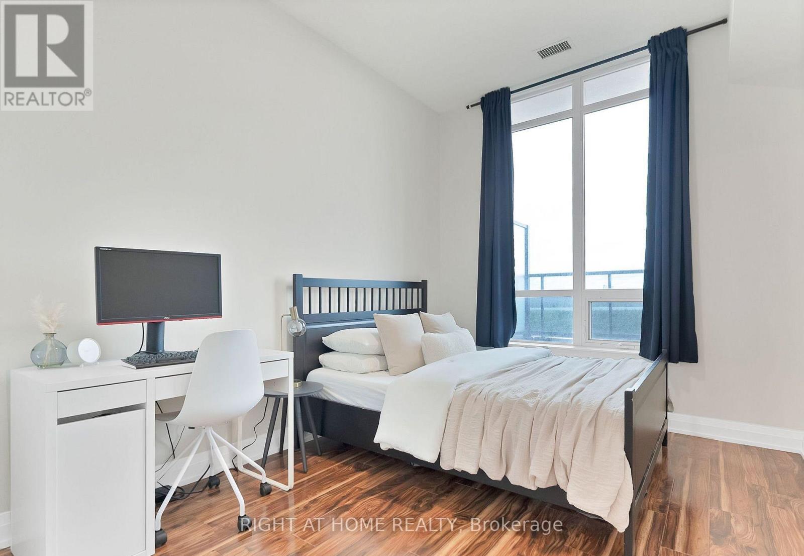 303 - 7171 Yonge Street, Markham, Ontario  L3T 0C5 - Photo 8 - N12738640