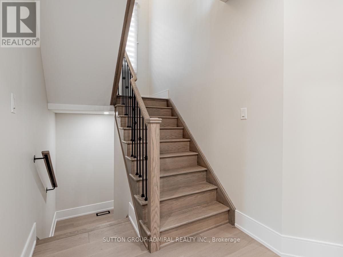 109 Barli Crescent, Vaughan, Ontario  L6A 4S2 - Photo 19 - N12738644