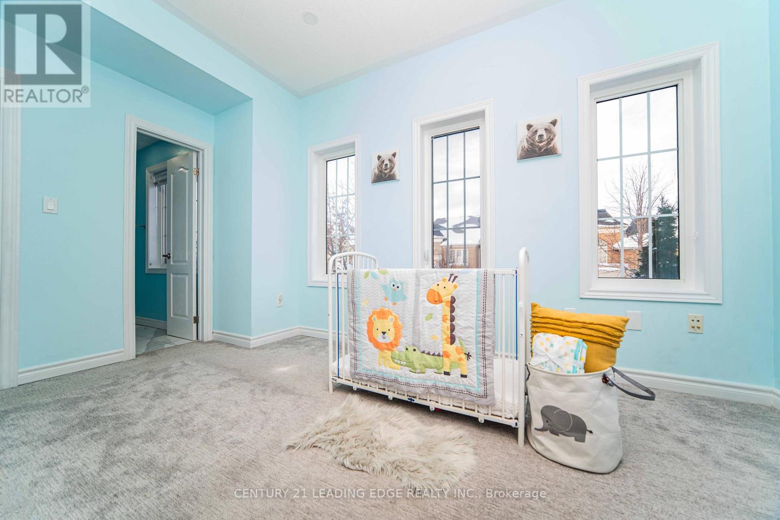 49 Stonechurch Crescent, Markham, Ontario  L6B 0J2 - Photo 23 - N12738654