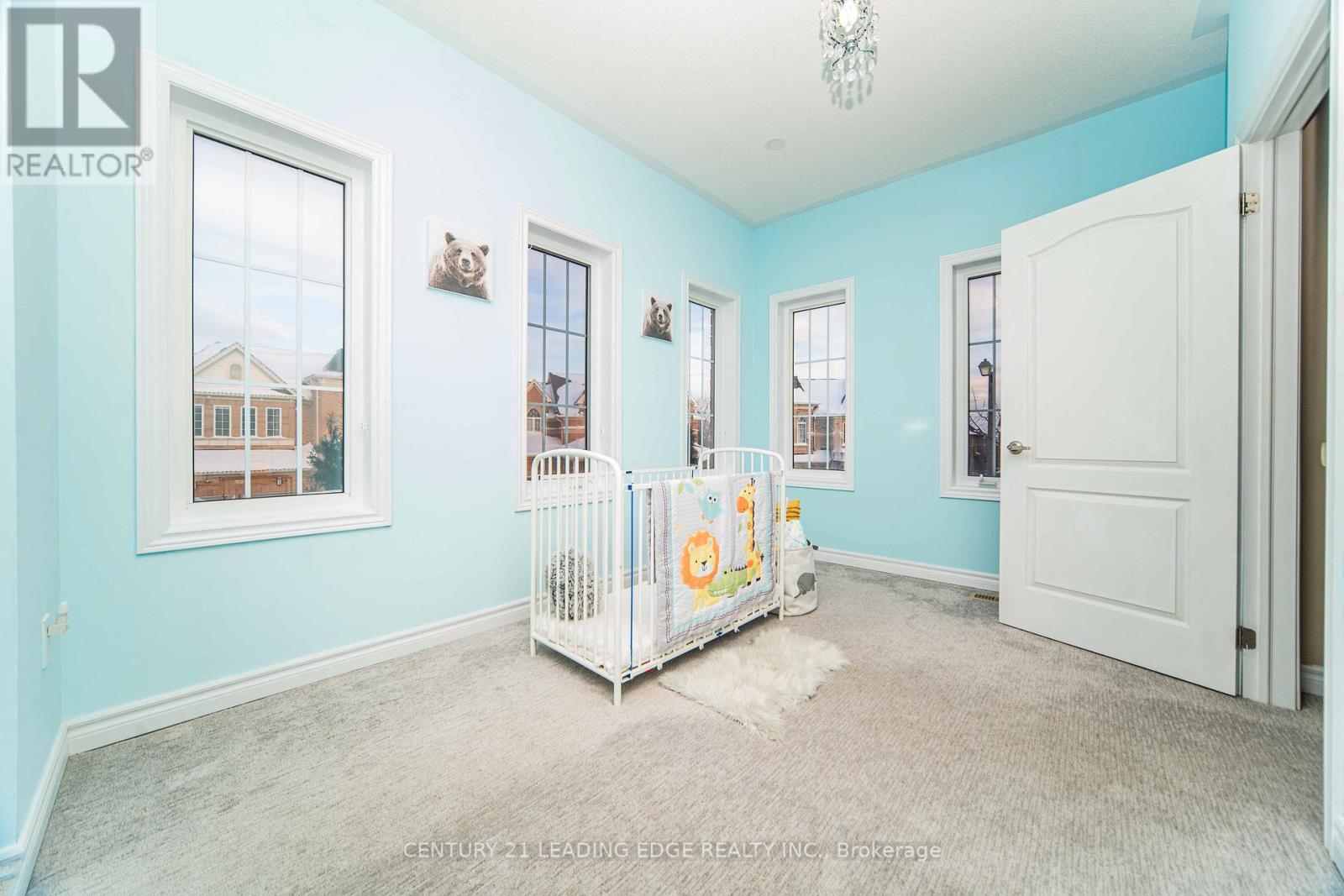 49 Stonechurch Crescent, Markham, Ontario  L6B 0J2 - Photo 25 - N12738654