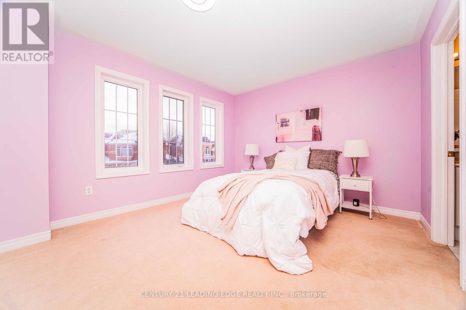 49 Stonechurch Crescent, Markham, Ontario  L6B 0J2 - Photo 26 - N12738654