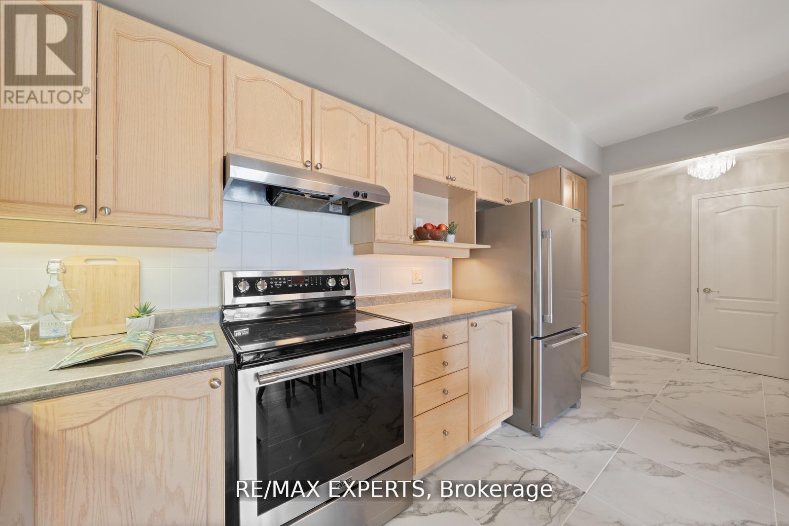 213 - 2500 Rutherford Road, Vaughan, Ontario  L4K 5R1 - Photo 5 - N12738662