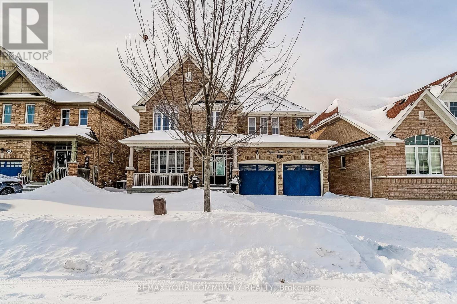 18 Beechener Street, Georgina, Ontario  L0E 1R0 - Photo 2 - N12738810