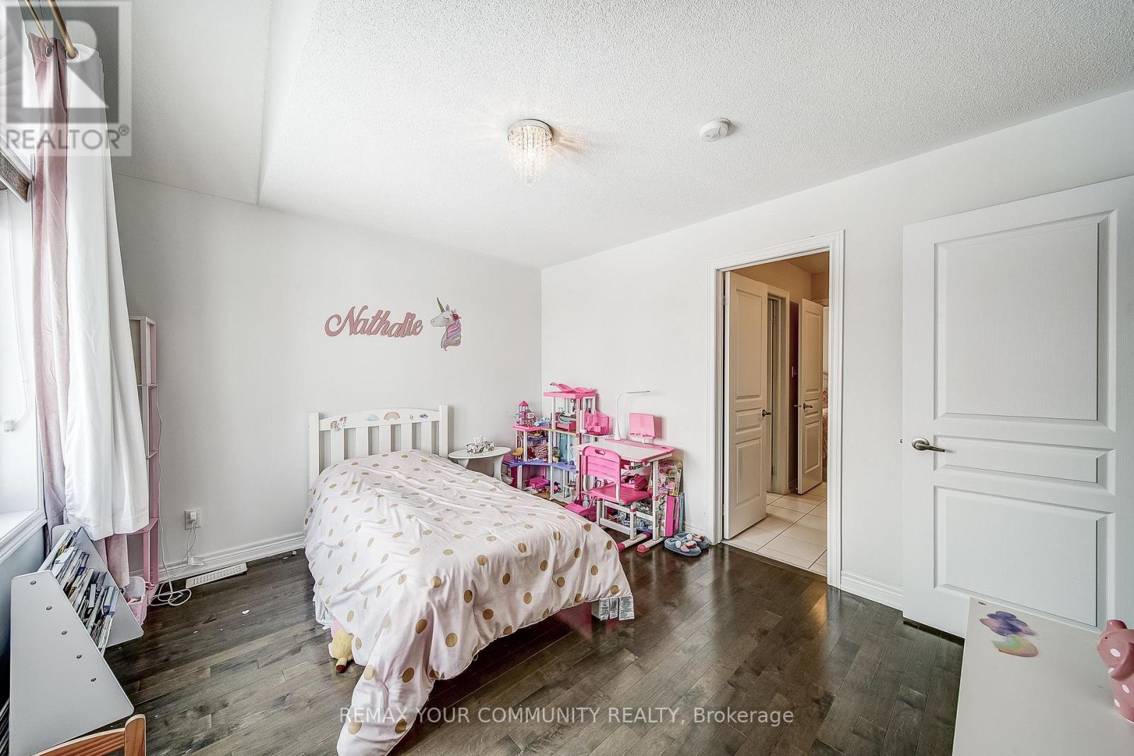 18 Beechener Street, Georgina, Ontario  L0E 1R0 - Photo 29 - N12738810