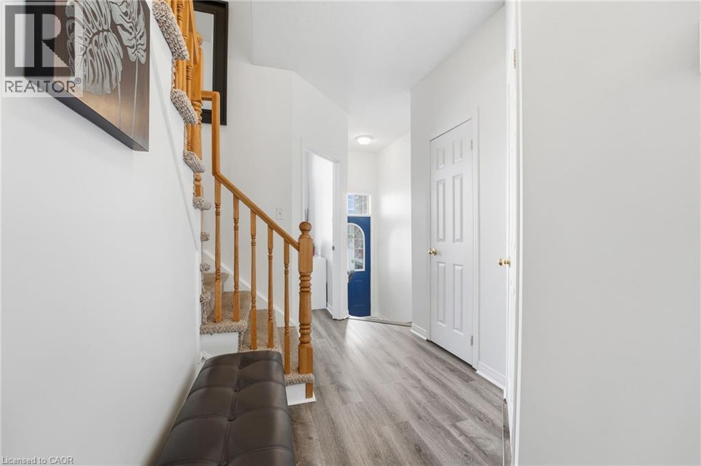 115 Benziger Lane, Halton, Ontario  L8E 6G5 - Photo 7 - 40801422