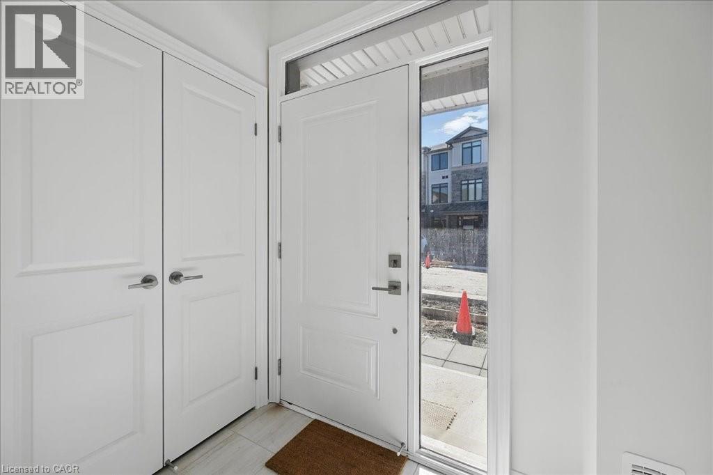 2184 Postmaster Drive Unit# 13, Oakville, Ontario  L6M 3X1 - Photo 5 - 40801088