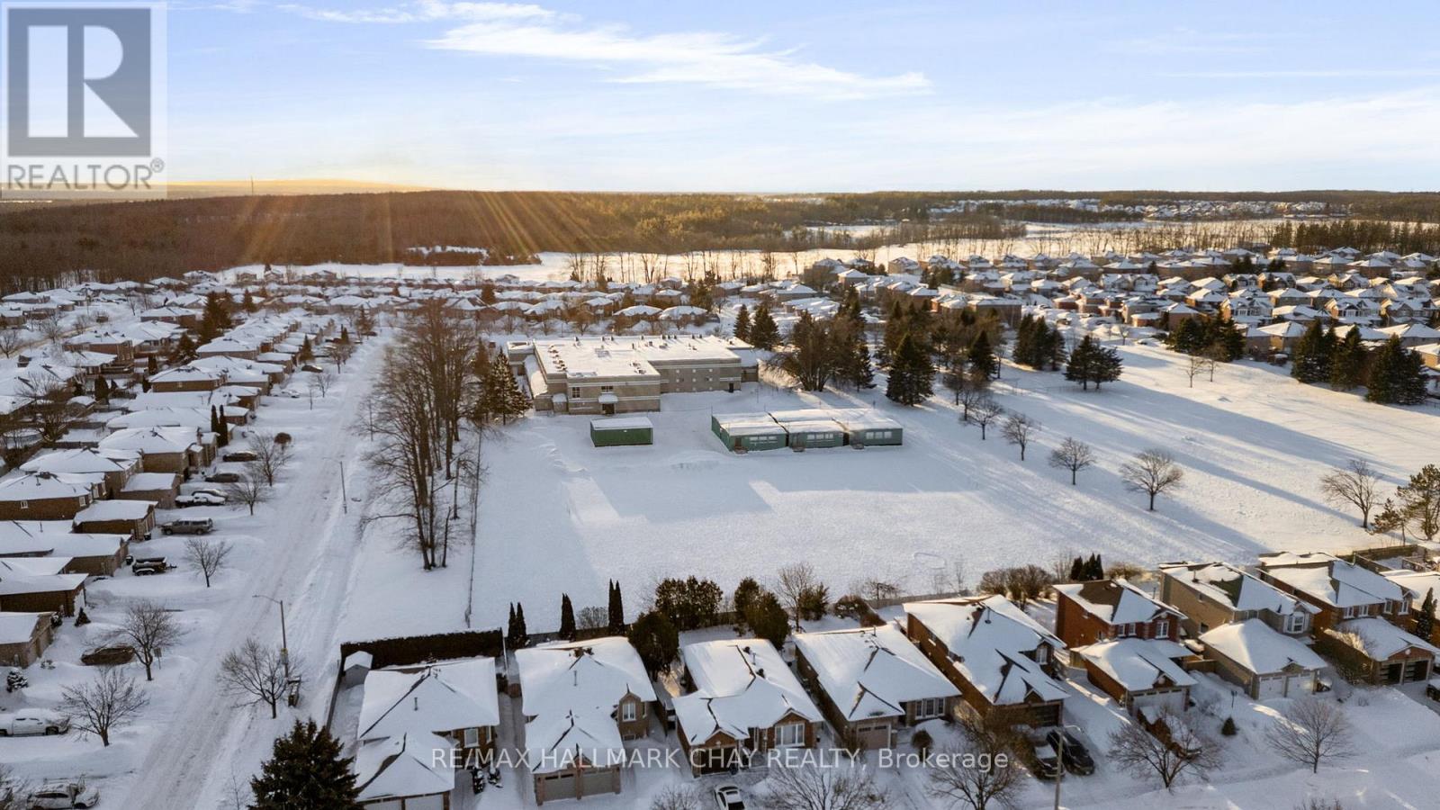 29 Benson Drive, Barrie (Sandy Hollow), Ontario  L4N 7Y1 - Photo 42 - S12738658