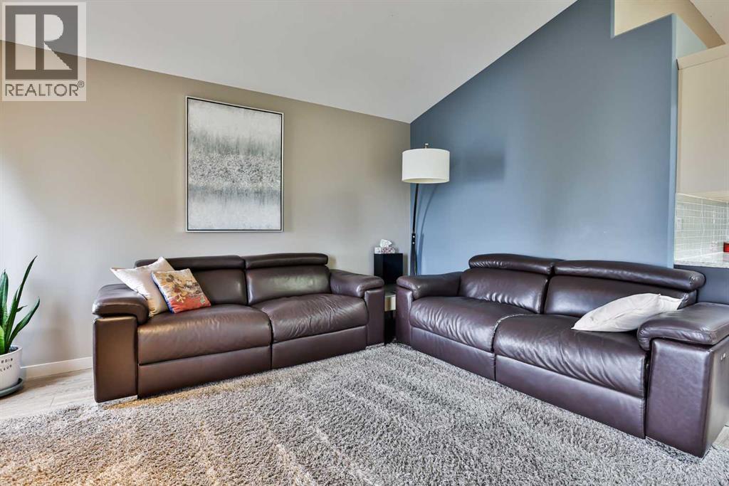 93 Riverine Lane W, Lethbridge, Alberta  T1H 5V6 - Photo 9 - A2270407