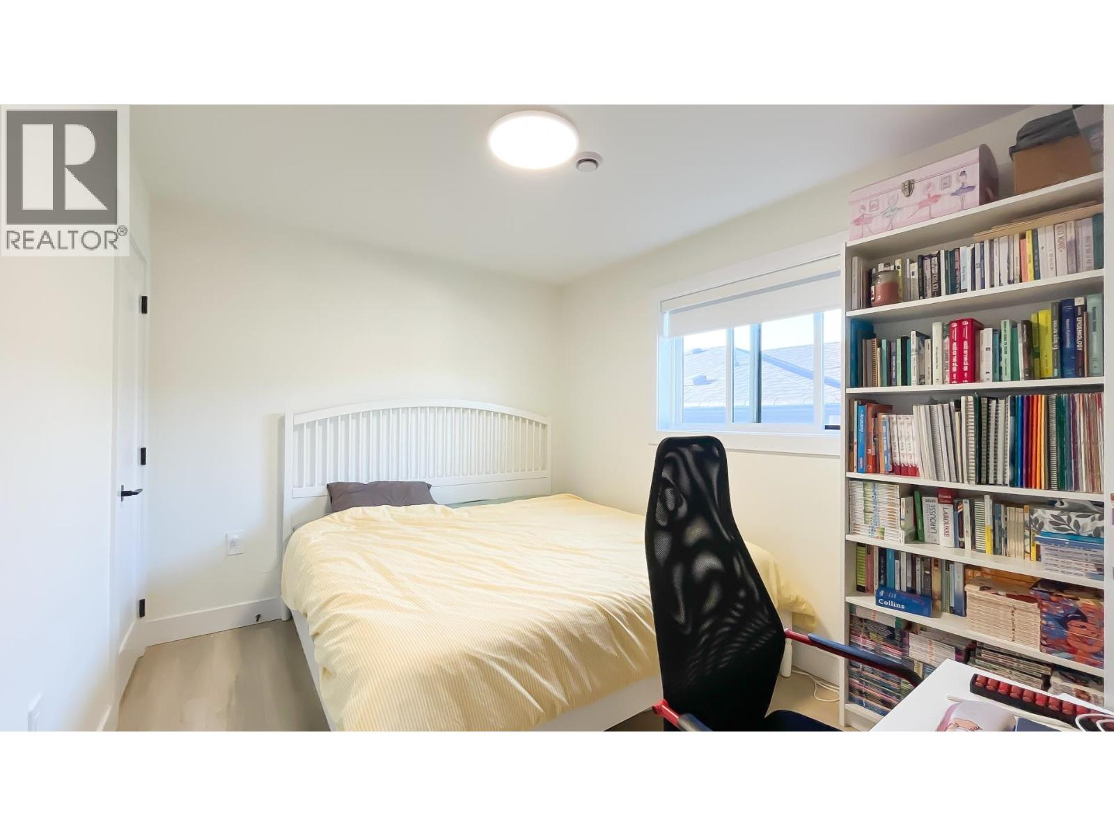 5086 Manor Street, Burnaby, British Columbia V5G 1B5 - Photo 12 - R3080604