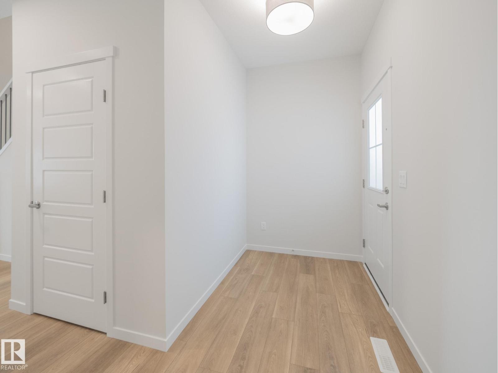 8720 224 St Nw, Edmonton, Alberta  T5T 7Y5 - Photo 8 - E4471417