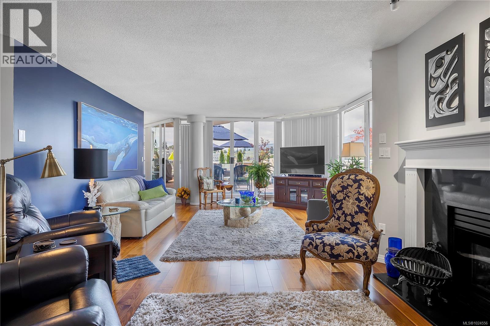 502 158 Promenade Dr, Nanaimo, British Columbia V9R 6M7 - Photo 3 - 1024556