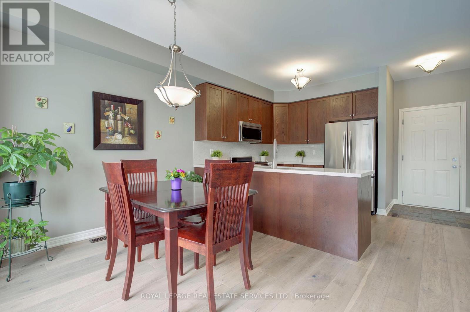 2275 Littondale Lane, Oakville, Ontario  L6M 0A6 - Photo 14 - W12738652