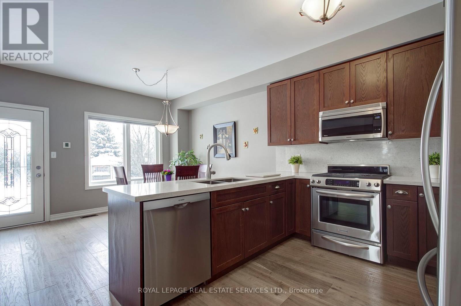 2275 Littondale Lane, Oakville, Ontario  L6M 0A6 - Photo 17 - W12738652