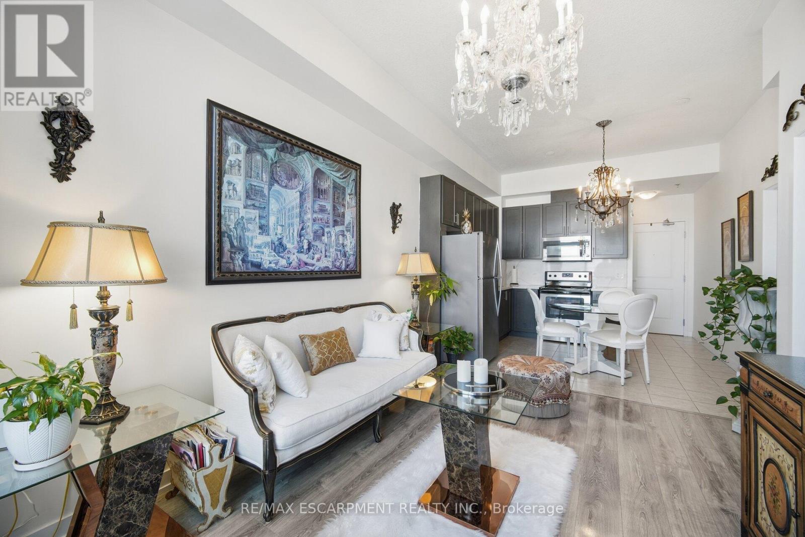 Ph #811 - 2486 Old Bronte Road, Oakville, Ontario  L6M 0Y4 - Photo 13 - W12738668