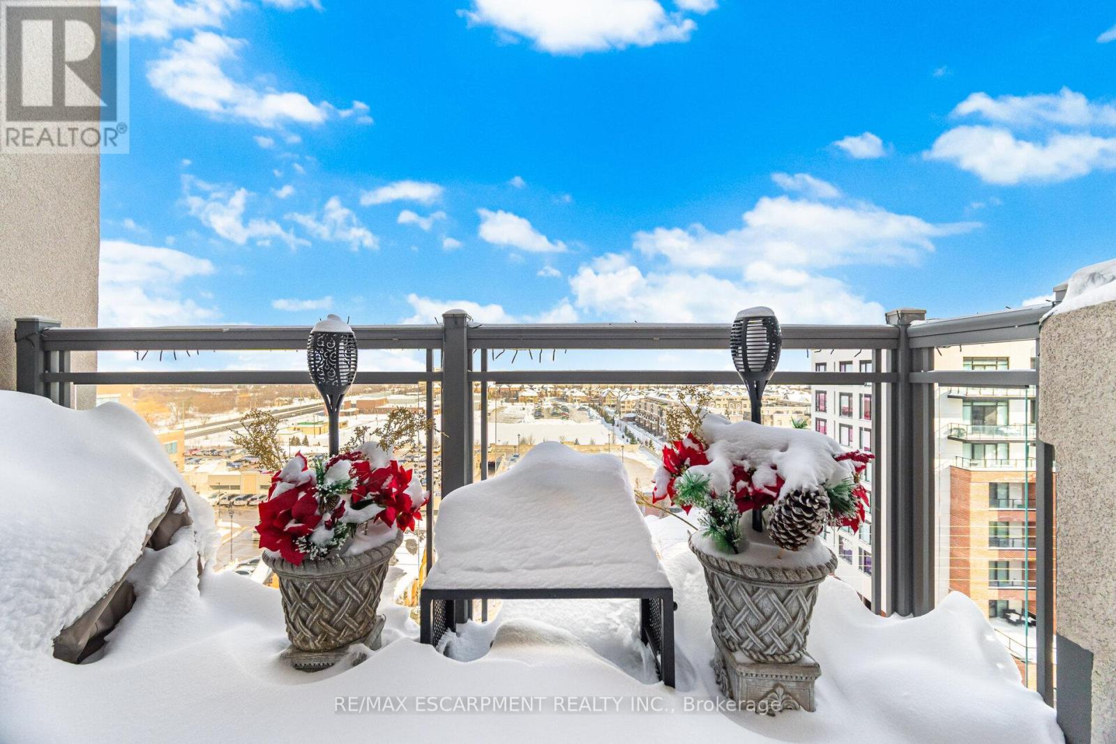 Ph #811 - 2486 Old Bronte Road, Oakville, Ontario  L6M 0Y4 - Photo 22 - W12738668