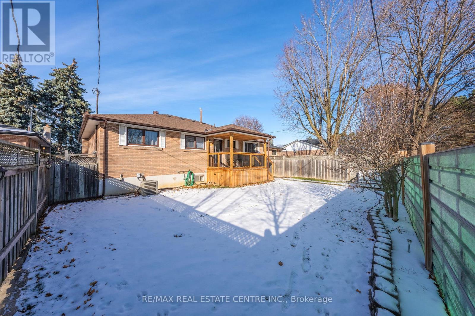 3 Dunn Place, Brampton, Ontario  L6T 1S2 - Photo 50 - W12738698