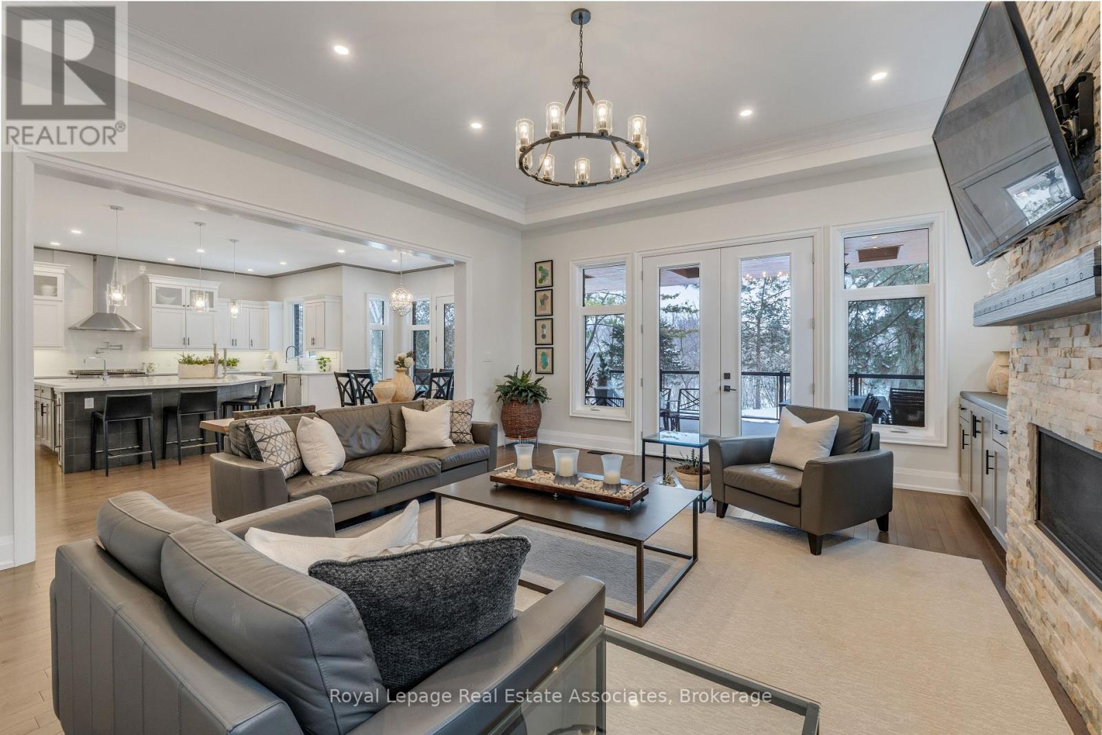 1285 Mineola Gardens, Mississauga, Ontario  L5G 3Y5 - Photo 17 - W12738704