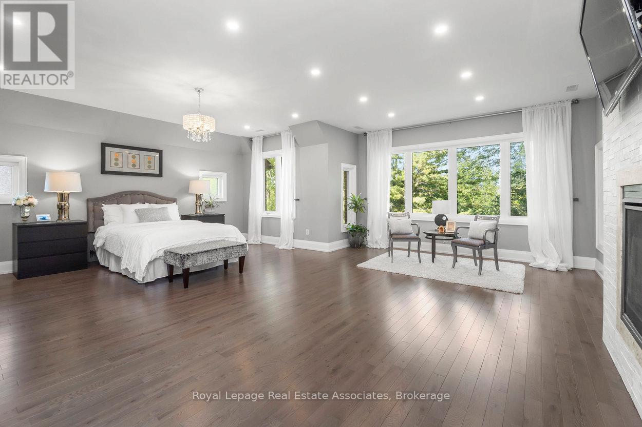 1285 Mineola Gardens, Mississauga, Ontario  L5G 3Y5 - Photo 22 - W12738704