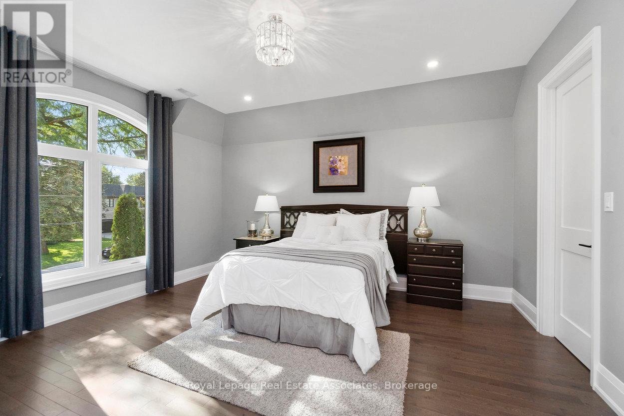 1285 Mineola Gardens, Mississauga, Ontario  L5G 3Y5 - Photo 36 - W12738704