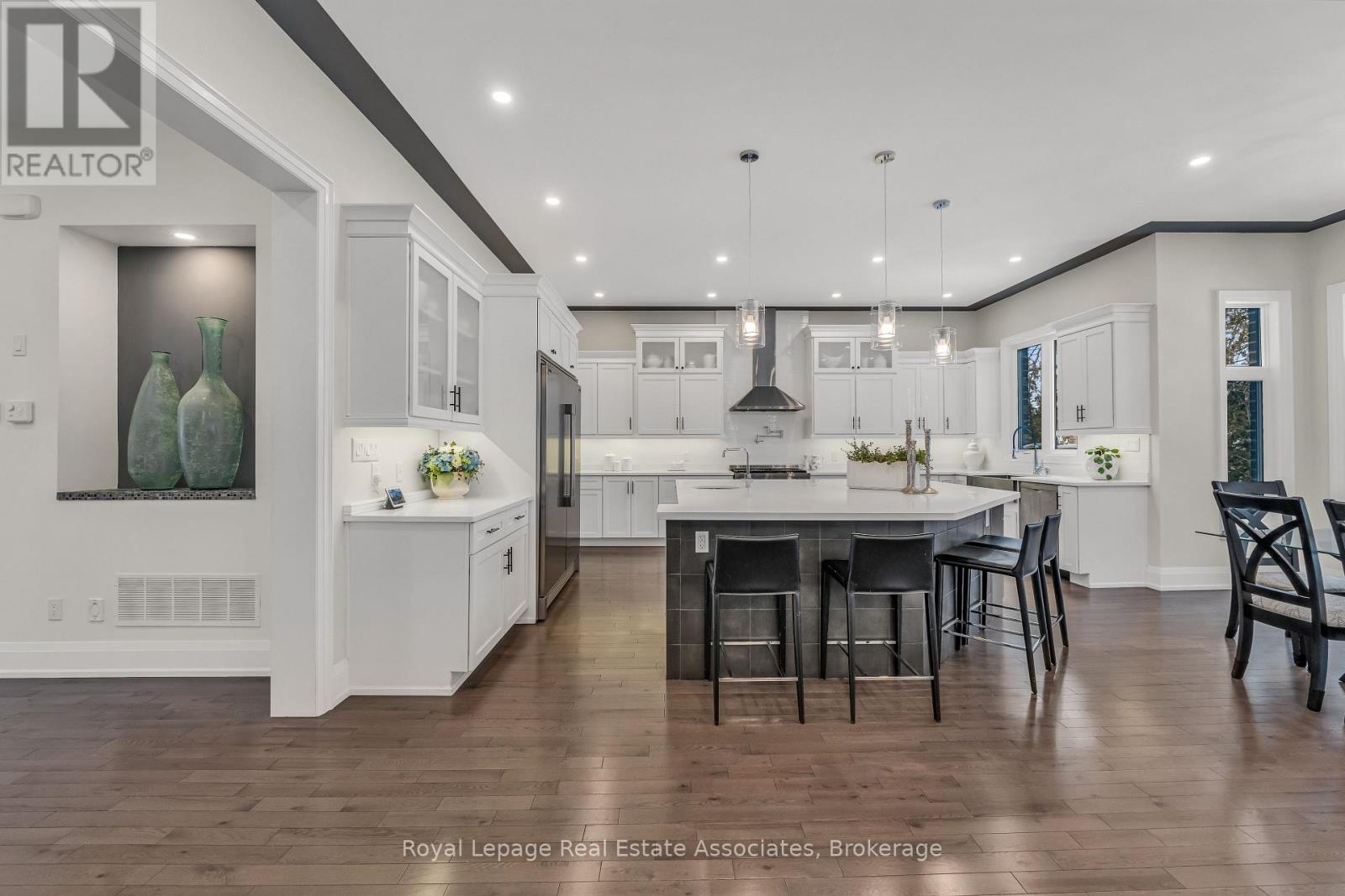 1285 Mineola Gardens, Mississauga, Ontario  L5G 3Y5 - Photo 8 - W12738704