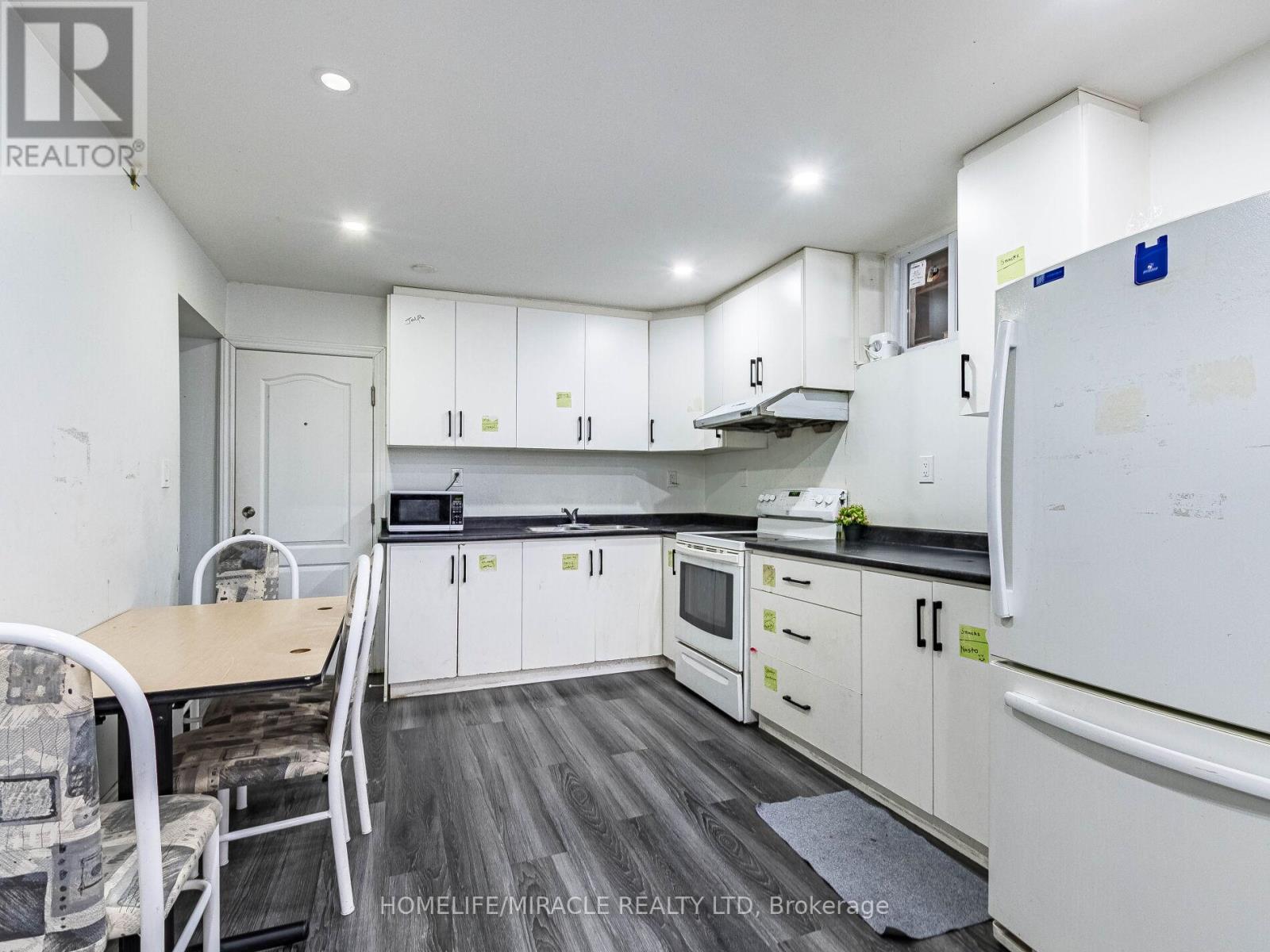 36 Mclaughlin Road N, Brampton (Northwood Park), Ontario  L6X 1Y5 - Photo 44 - W12738714