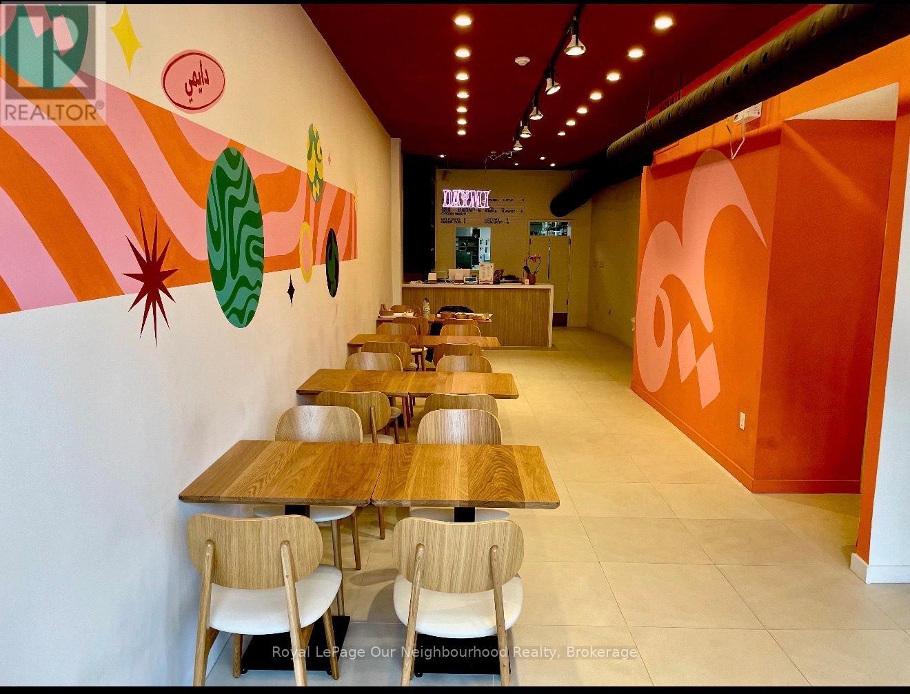 1376 Queen Street W, Toronto, Ontario  M6K 1L7 - Photo 4 - W12738740