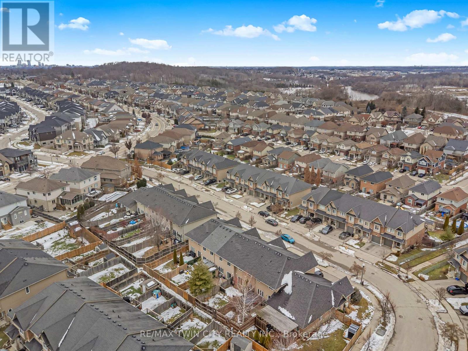 930 Zeller Crescent, Kitchener, Ontario  N2A 0C7 - Photo 35 - X12738642