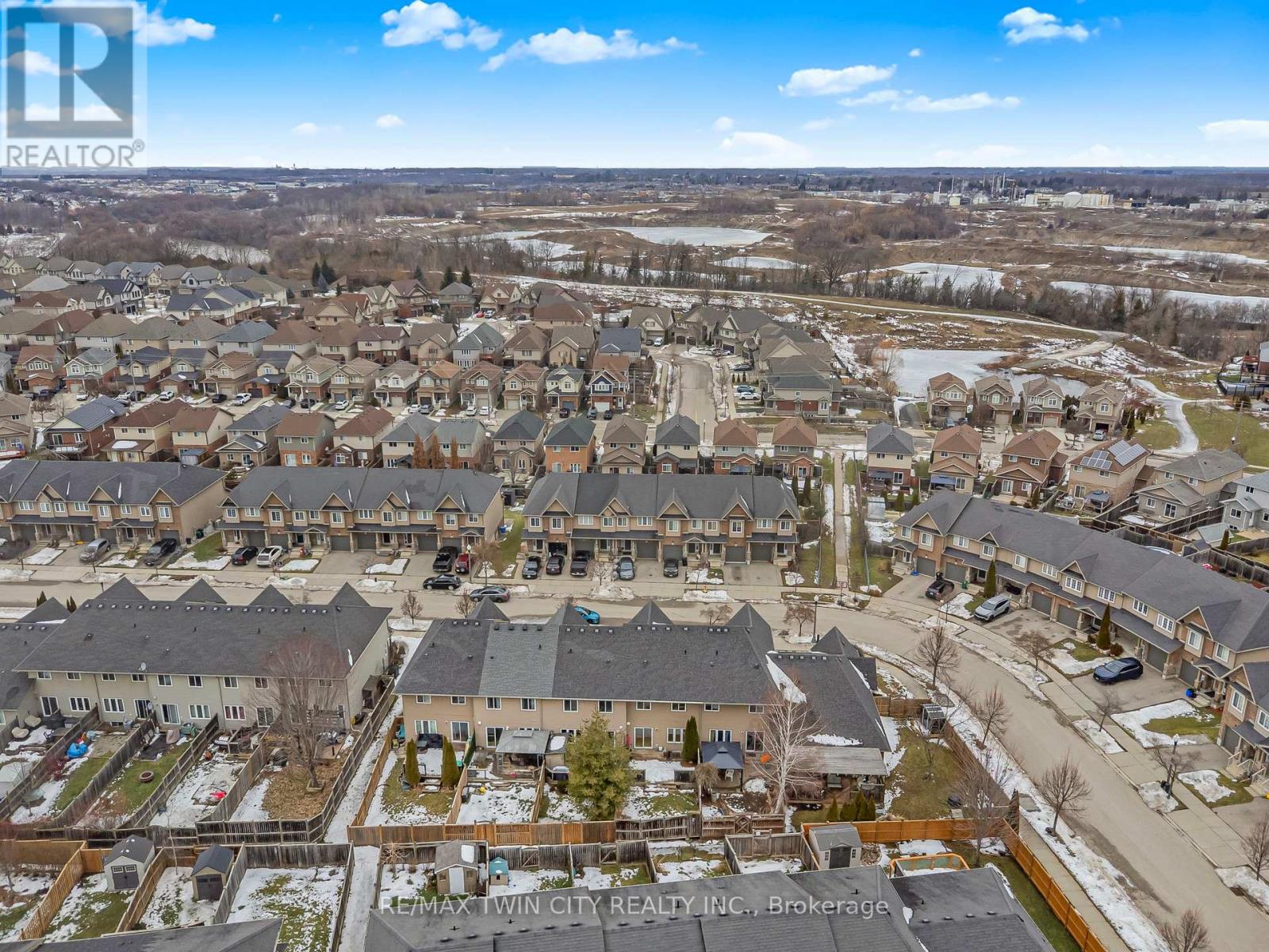 930 Zeller Crescent, Kitchener, Ontario  N2A 0C7 - Photo 36 - X12738642