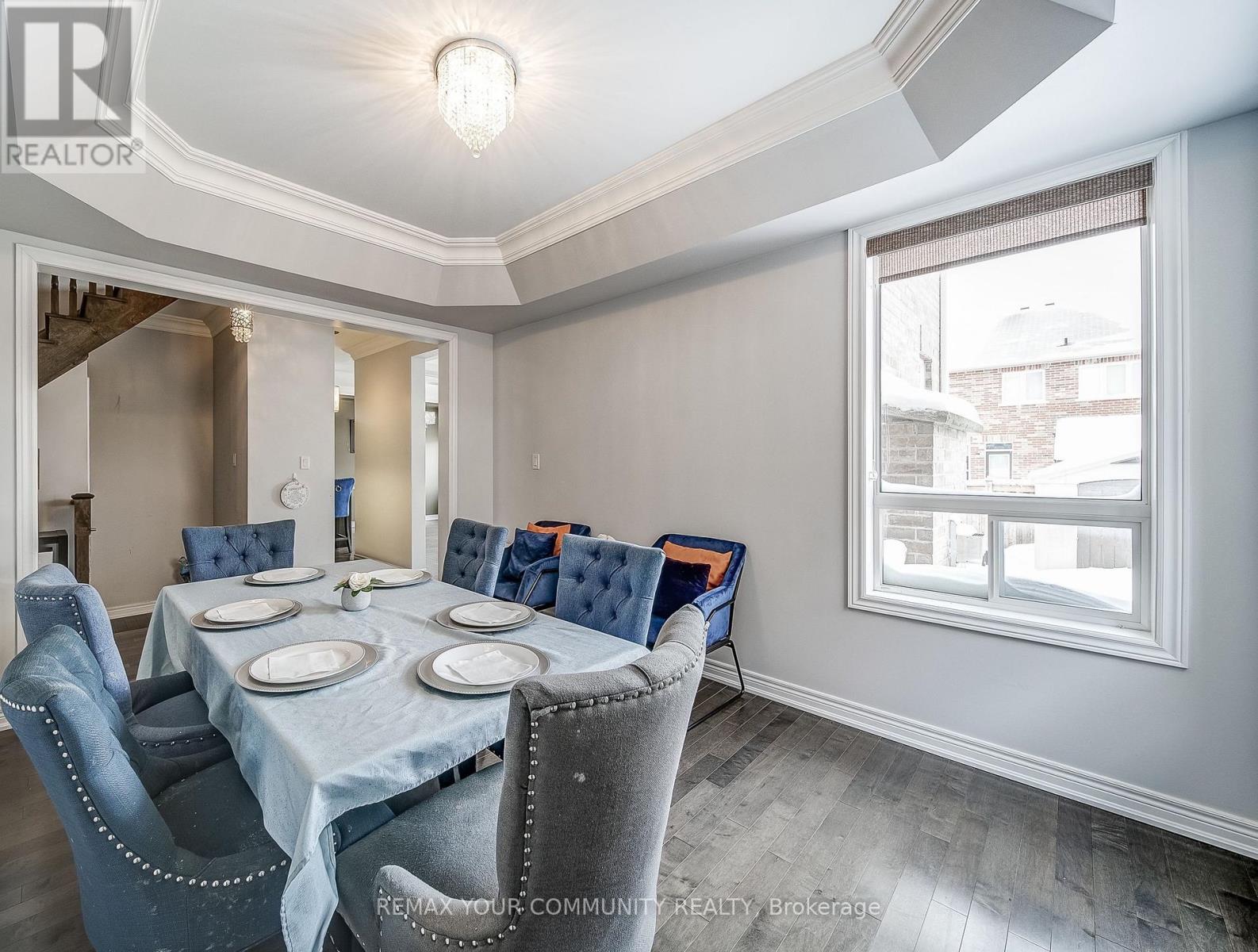 18 Beechener Street, Georgina, Ontario  L0E 1R0 - Photo 10 - N12738810