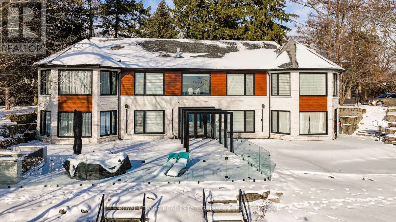 100 Appleby Place, Burlington, Ontario  L7L 2X1 - Photo 7 - W12680286